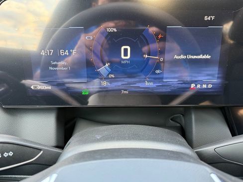 New 2026 Chevrolet Equinox EV LT image 18