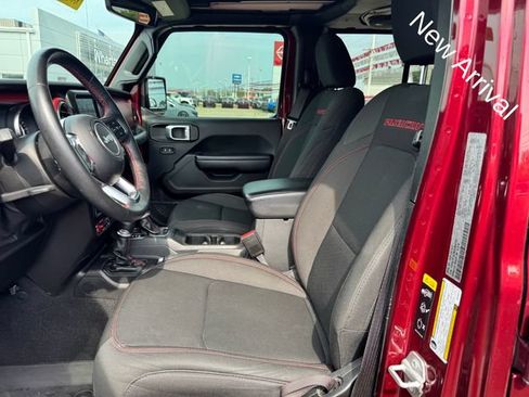 Used 2021 Jeep Wrangler Unlimited Rubicon AWD/4WD image 3