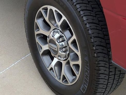 Used 2021 Ford F250 Lariat w/ Lariat Ultimate Package image 7