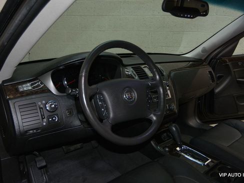 Used 2008 Cadillac DTS image 11
