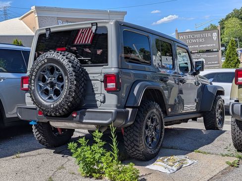 Used 2023 Jeep Wrangler Unlimited w/ Sun & Screen Package AWD/4WD image 5