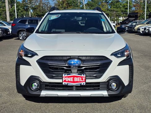 New 2025 Subaru Outback Limited image 7