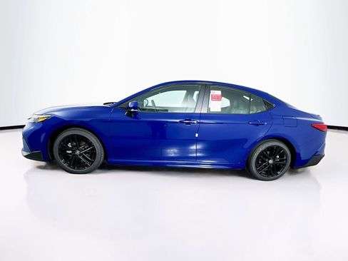 New 2026 Toyota Camry SE image 5