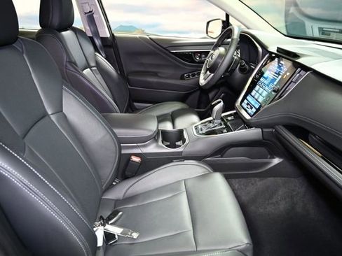 Used 2025 Subaru Outback Touring XT w/ Popular Package #2 image 46