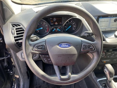 Used 2019 Ford Escape SE image 10