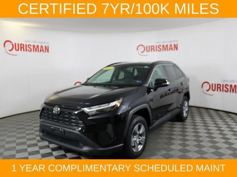Used 2025 Toyota RAV4 XLE AWD/4WD image 2