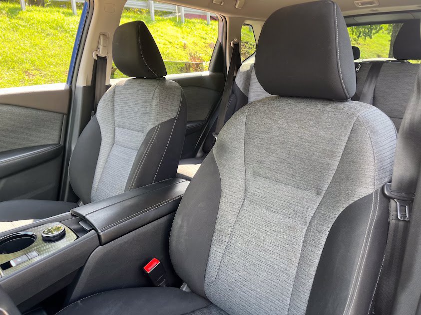 Used 2021 Nissan Rogue SV AWD/4WD image 9