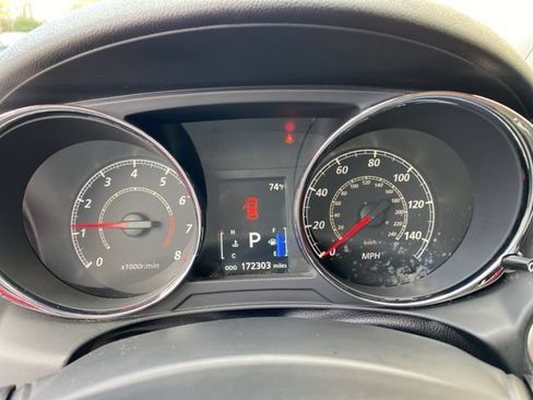 Used 2015 Mitsubishi Outlander Sport SE AWD/4WD image 11