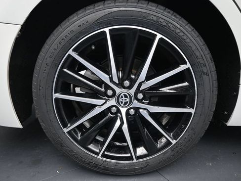 Used 2023 Toyota Camry SE FWD image 10