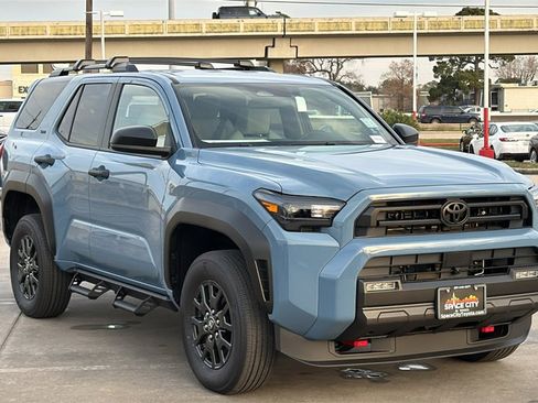 New 2026 Toyota 4Runner SR5 image 7