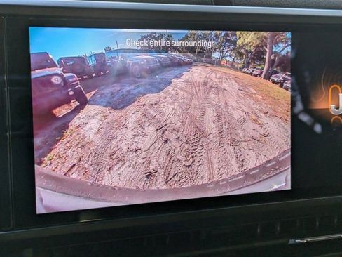 New 2026 Jeep Wrangler Sport S image 18