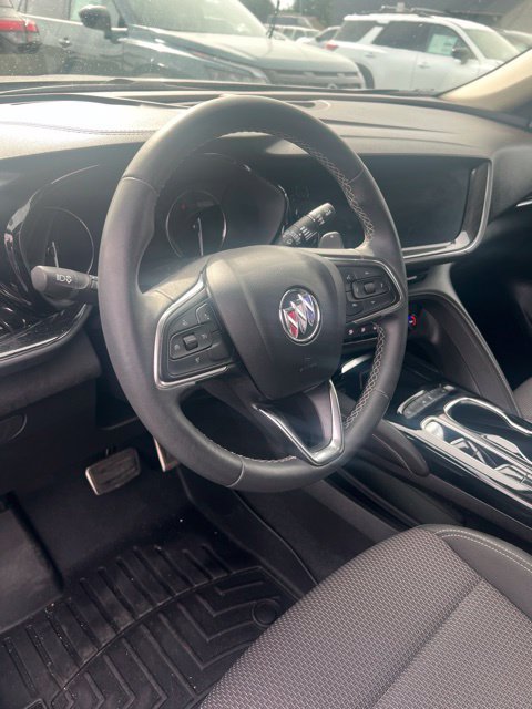 Used 2022 Buick Envision Preferred w/ Sport Touring Package FWD image 12