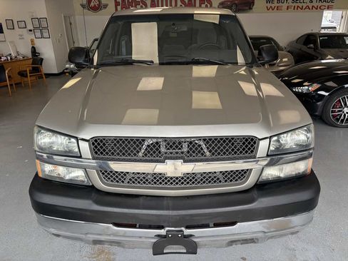 Used 2003 Chevrolet Silverado 2500 LS RWD image 2