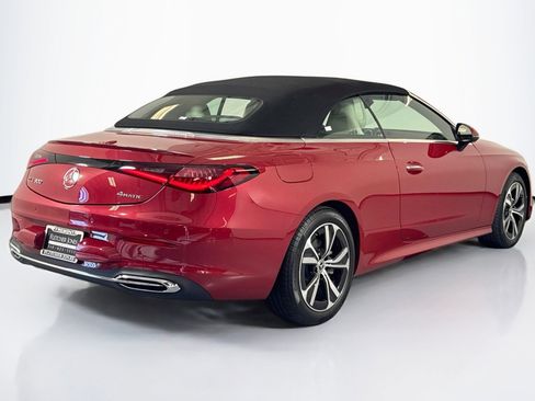 Used 2024 Mercedes-Benz CLE 300 4MATIC Cabriolet image 5