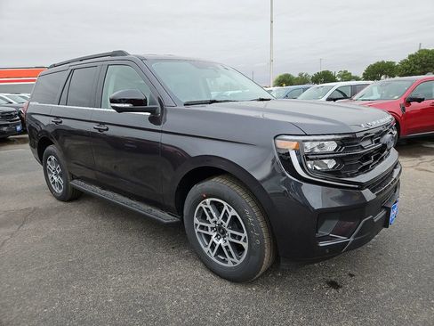 New 2026 Ford Expedition Active RWD image 1