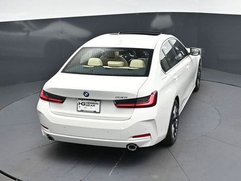 New 2026 BMW 330i Sedan w/ Premium Package image 34