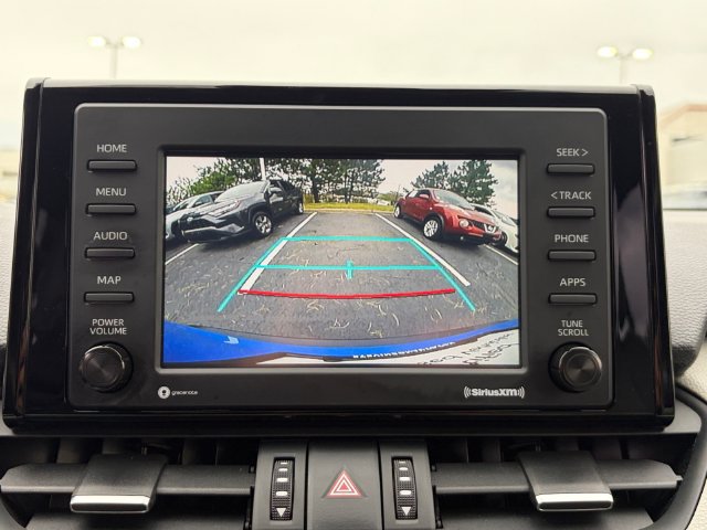 Used 2020 Toyota RAV4 XLE Premium AWD/4WD image 29