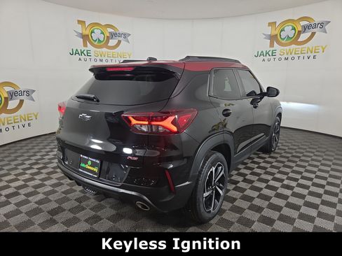 Certified 2022 Chevrolet TrailBlazer RS w/ Sun and Liftgate Package image 9