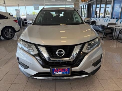 Used 2017 Nissan Rogue SV FWD image 7