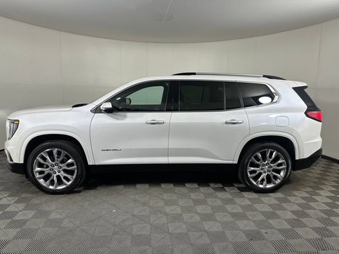 Used 2024 GMC Acadia Denali w/ Super Cruise Package AWD/4WD image 2