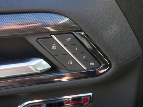 Used 2022 GMC Sierra 1500 AT4 w/ AT4 Premium Package AWD/4WD image 14
