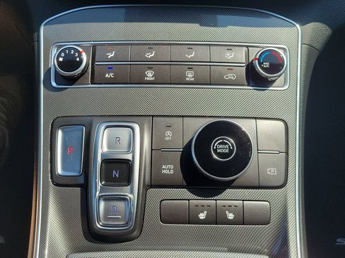 Used 2022 Hyundai Santa Fe SEL FWD image 20