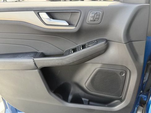 Used 2022 Ford Escape Titanium AWD/4WD image 31