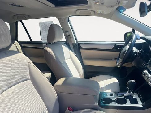 Used 2016 Subaru Outback 2.5i Premium AWD/4WD image 15