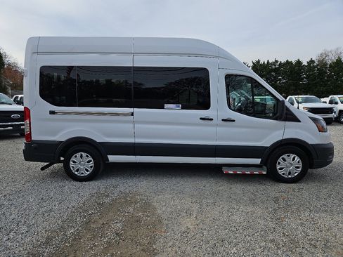 Used 2020 Ford Transit 350 XL image 8