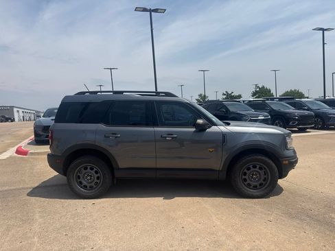 Used 2021 Ford Bronco Sport Badlands w/ Badlands Package AWD/4WD image 2