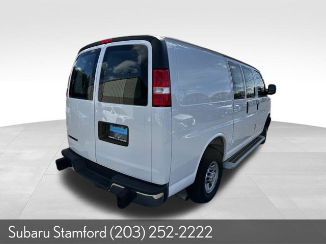 Used 2025 Chevrolet Express 2500 w/ Driver Convenience Package RWD image 8