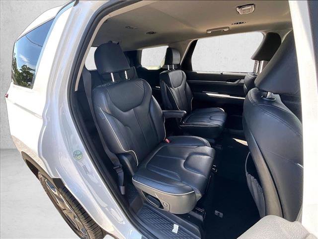 Used 2023 Hyundai Palisade SEL w/ Premium Package FWD image 28