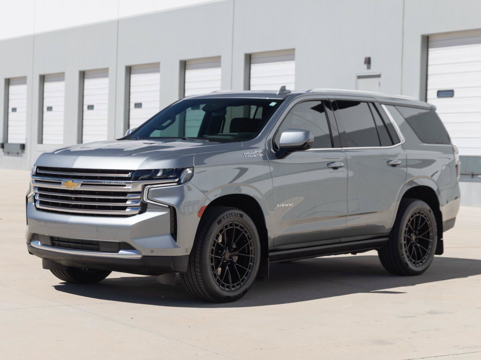 Used 2024 Chevrolet Tahoe High Country w/ Advanced Technology Package AWD/4WD image 7