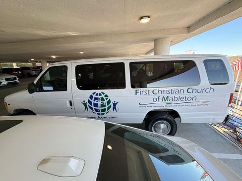 Used 2000 Ford E-350 and Econoline 350 XL image 11