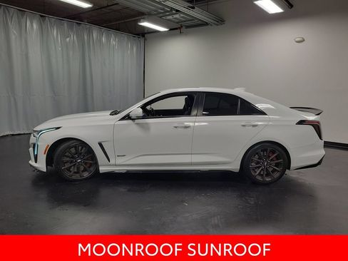 Used 2022 Cadillac CT4 V Blackwing w/ Driver Assist Package RWD image 5