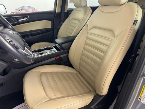 Used 2023 Ford Edge SEL AWD/4WD image 32