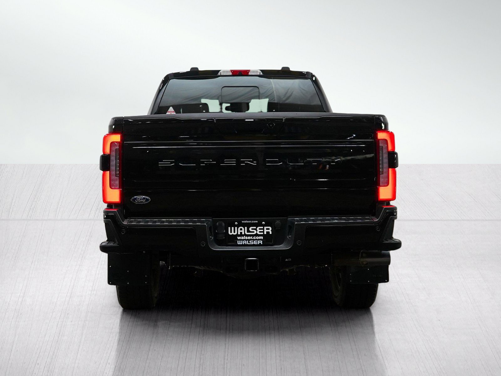 Used 2025 Ford F350 Platinum AWD/4WD image 4