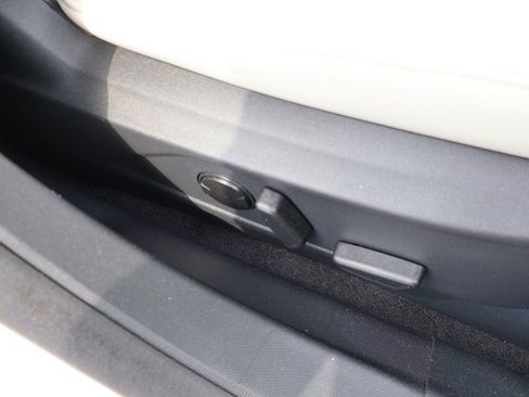 Used 2024 Ford Mustang Mach-E Premium image 32