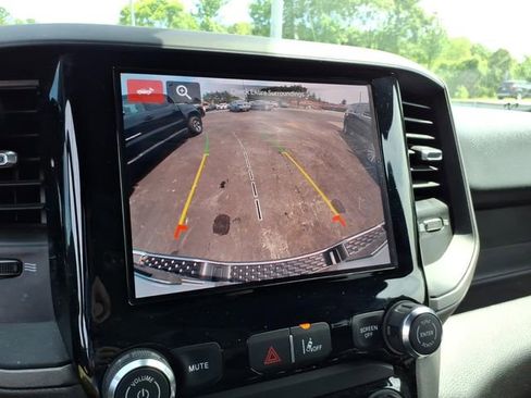 Used 2025 RAM 1500 Tradesman AWD/4WD image 23