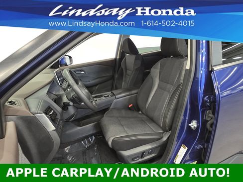 Used 2022 Nissan Rogue SV image 11