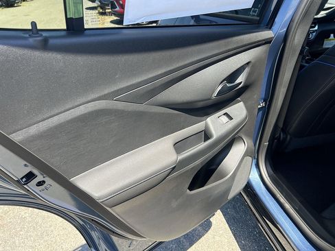 New 2026 Buick Envista Sport Touring w/ Convenience II Package FWD image 23