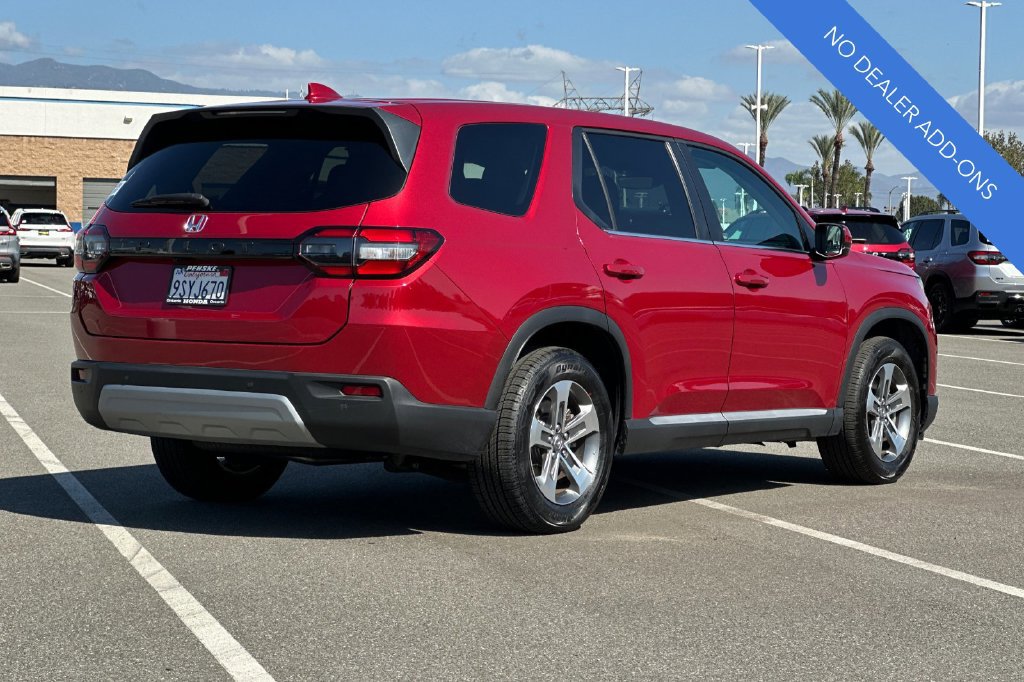 Certified 2025 Honda Pilot EX-L image 4