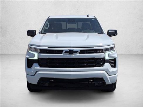 Used 2024 Chevrolet Silverado 1500 RST w/ Convenience Package II RWD image 2