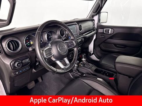 Used 2022 Jeep Wrangler Unlimited Sahara w/ Cold Weather Group image 24