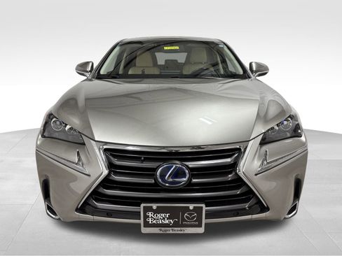 Used 2015 Lexus NX 300h FWD image 2