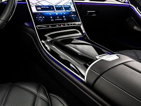 New 2026 Mercedes-Benz Maybach S 580 4MATIC image 6