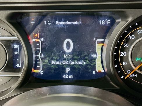 New 2026 Jeep Wrangler Unlimited Rubicon image 17