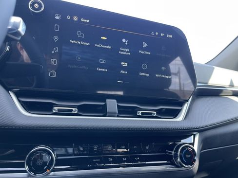 New 2025 Chevrolet Equinox LT image 13