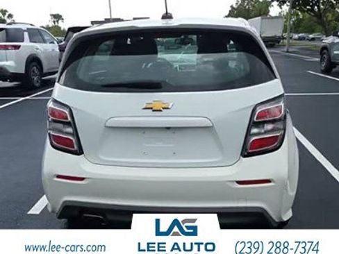 Used 2017 Chevrolet Sonic LT FWD image 4