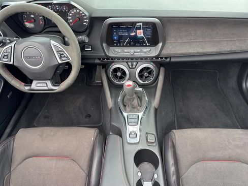 Used 2022 Chevrolet Camaro ZL1 RWD image 14